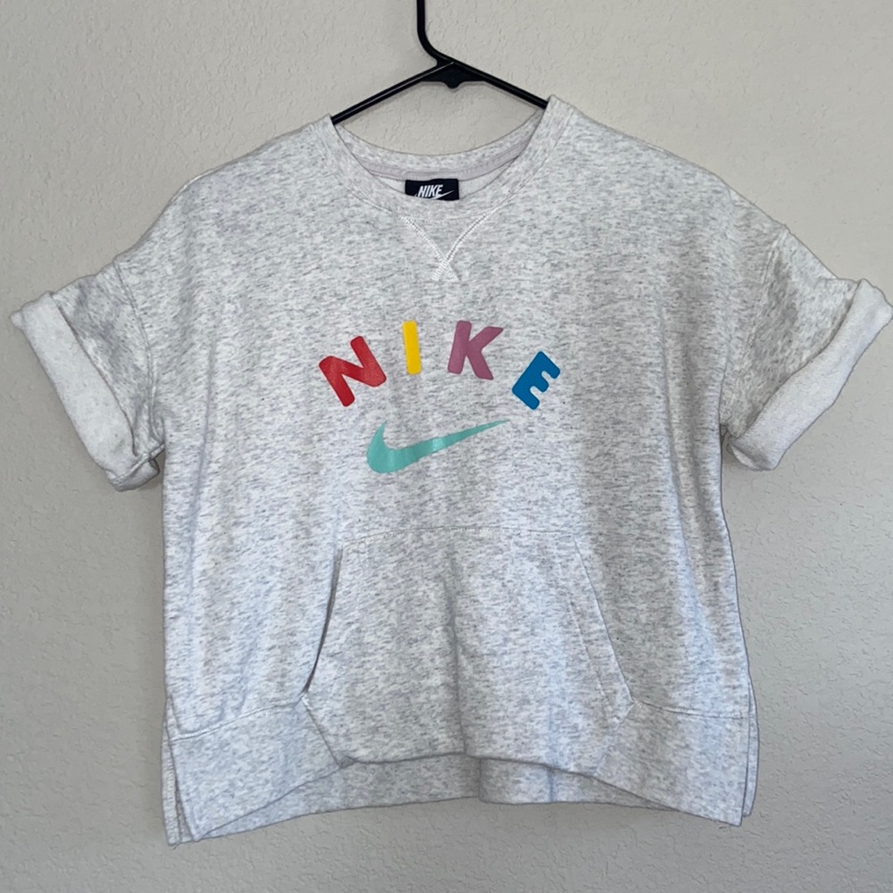 Nike short sleeve short sweater